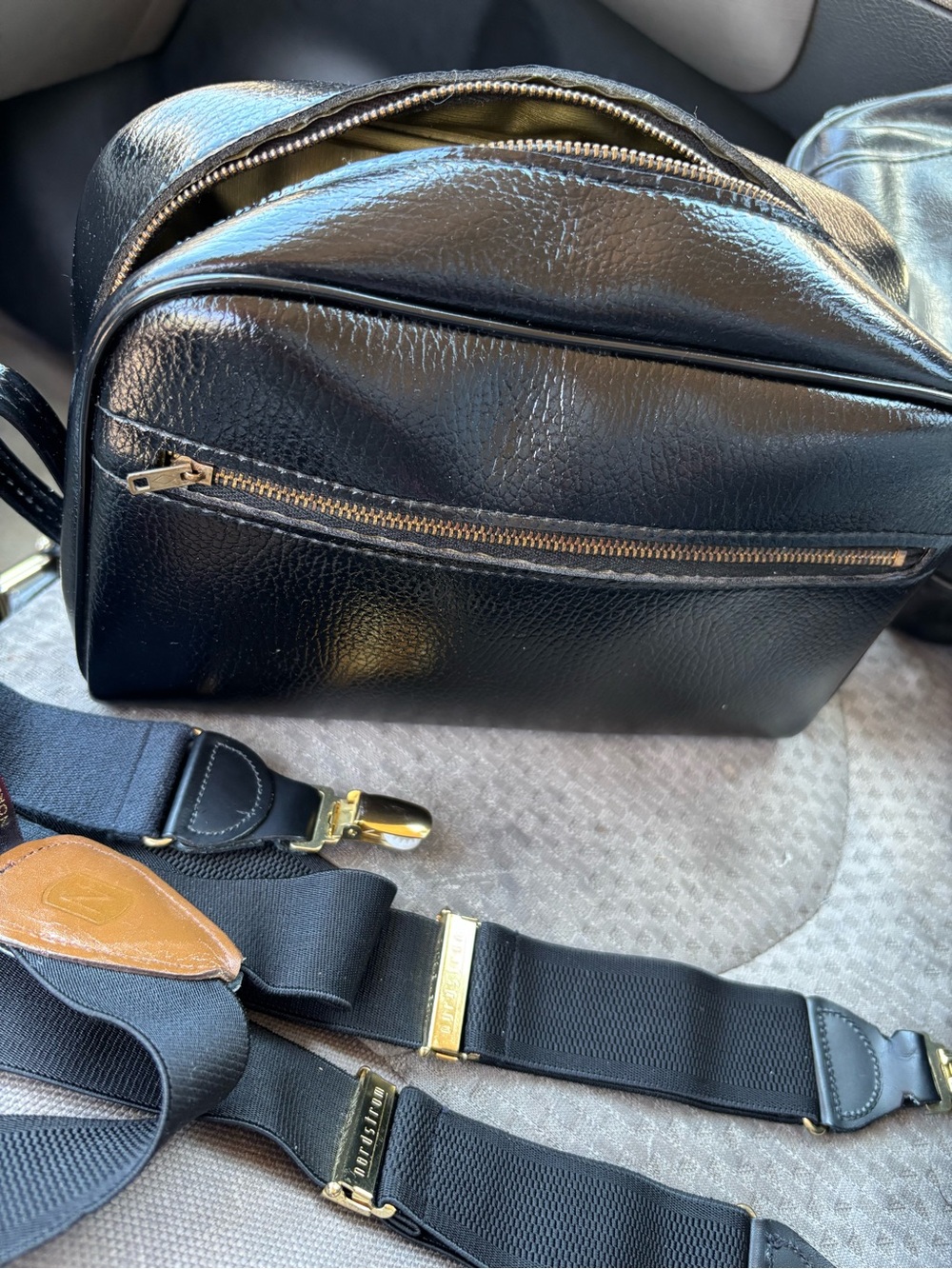 Men's Black Leather Dopp Kit Travel Toiletry Bag